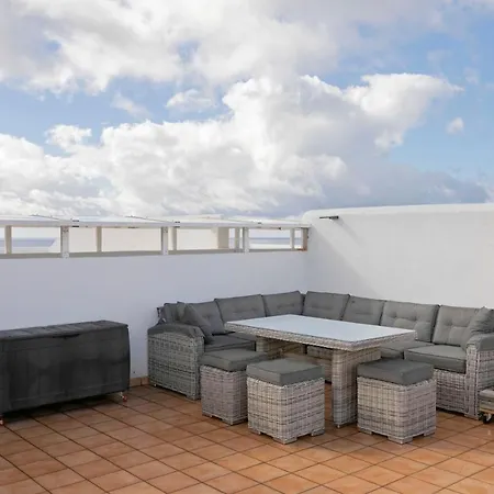 Wide View Penthouse- Terrace & Solarium 公寓 *